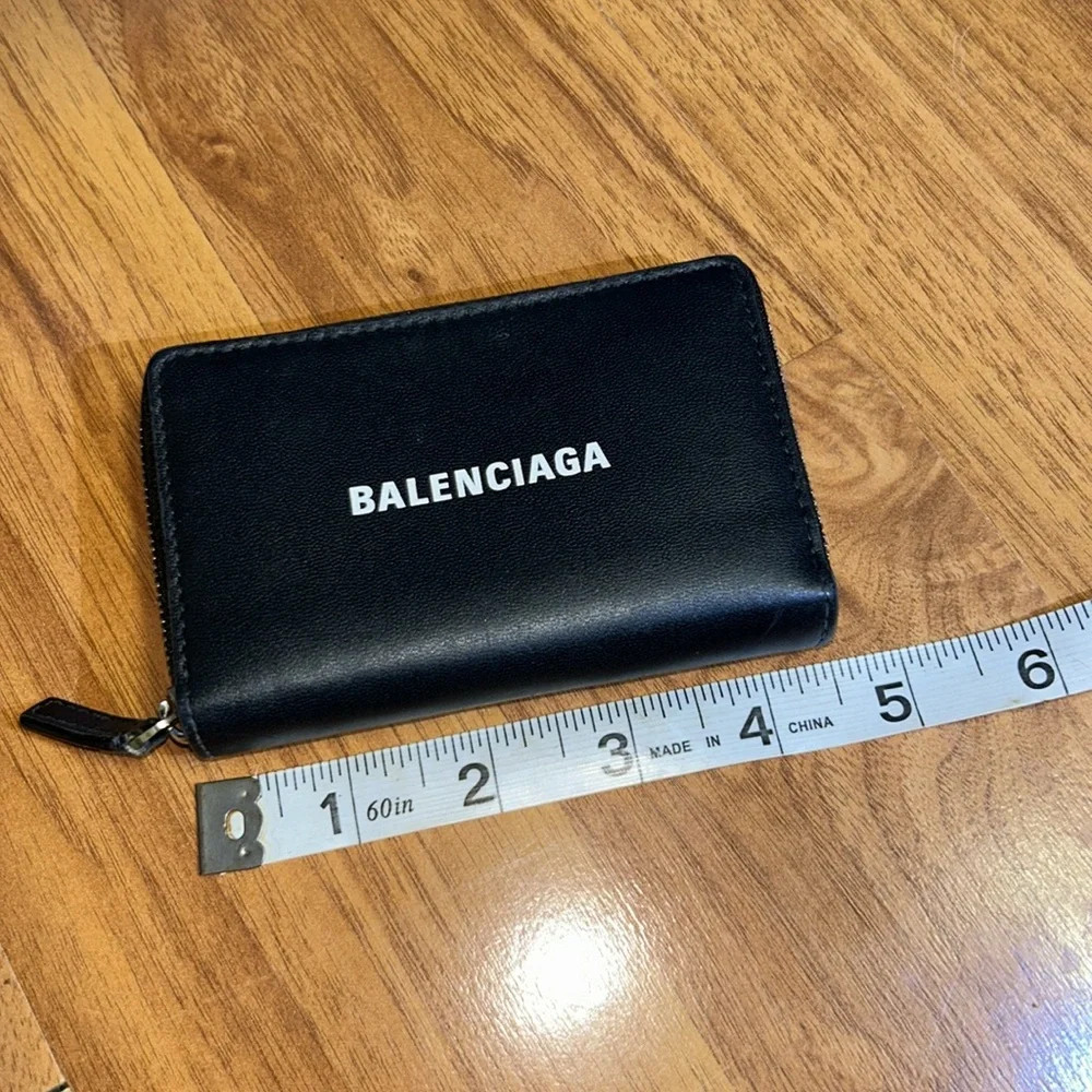 Authentic Balenciaga Everyday Zip-Around Wallet - Picture 2 of 12